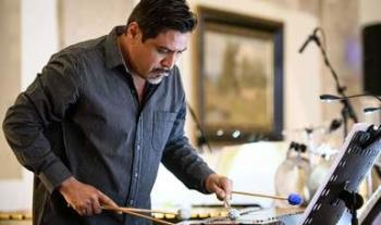 Recital de marimba microtonal en la Fonoteca Nacional