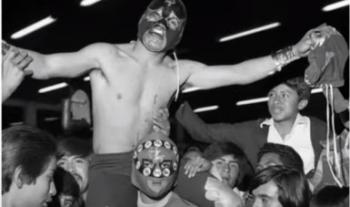 Evocan la obra fotográfica de John O’Leary, un “moderno integrante” del Batallón de San Patricio