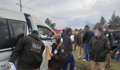 Rescata INM a 379 personas migrantes en Acajete, Puebla