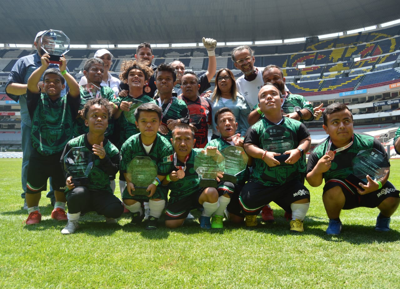 Jornada histórica de fútbol adaptado en el Estadio Azteca