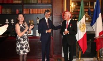 Titular del Instituto Nacional de Geriatría recibe Legión de Honor francesa