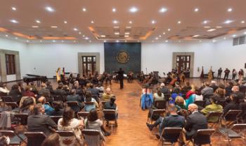 La Orquesta Escuela Carlos Chávez será conducida por Adik Abdurakhmanov, director de la Sinfónica de Chelyabinsk