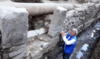 Hallan muro novohispano bien preservado en La Lagunilla, en la CDMX