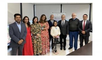 Recibe Agencia Espacial Mexicana a niña prodigio, Adhara Pérez