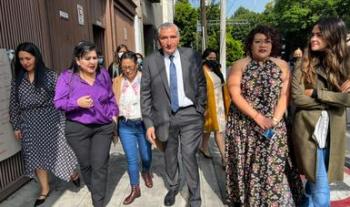 Secretario de Gobernación y diputadas federales recorren instalaciones de la CEAV