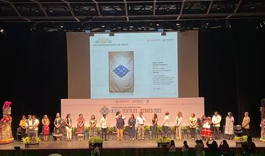 Fonart premia a creadoras y creadores ganadores del X Concurso Nacional de Textiles y Rebozo 2022