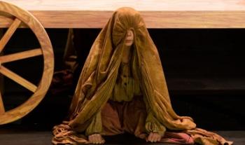 El Centro Cultural Helénico y la Compañía Nacional de Teatro presentan: Las visiones, de José Emilio Hernández