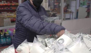 Distribuye Segalmex leche en polvo a habitantes en Yaxcabá y Ticul, Yucatán