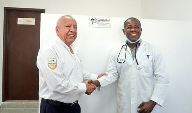 Atiende médico de origen haitiano por más de una década en Estación Migratoria de Tamaulipas