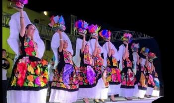 El Grupo Folklórico “Centeotl” Oaxaca abre oportunidades a bailarinas y bailarines de todas las edades