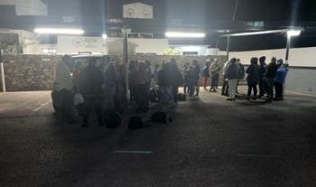 En Nuevo León, Guardia Nacional rescata a personas migrantes transportadas en tractocamión