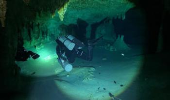 La osamenta, presuntamente premaya, localizada en una cueva sumergida del Tramo 5 del Tren Maya no será afectada