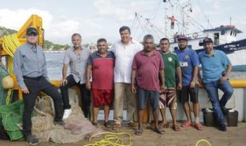 Arrancan barcos camaroneros capturas en el Pacífico y Golfo de California