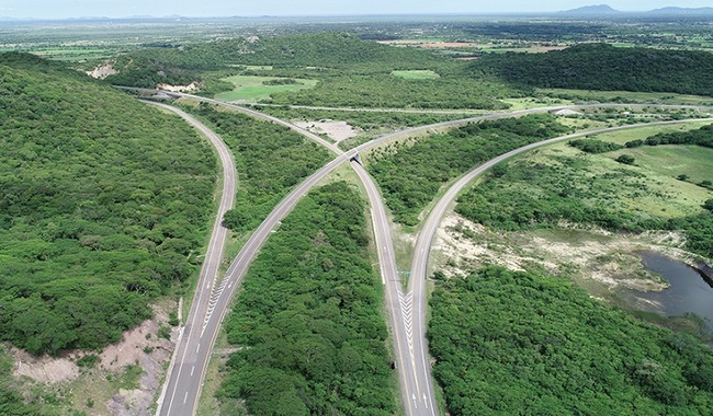 Carretera Mitla-Tehuantepec beneficiará a más de 80 mil habitantes, incluyendo de alta marginación