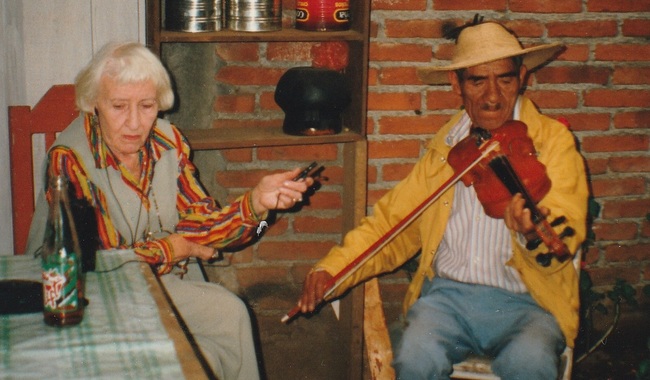 Sesión de escucha a 80 años de las primeras grabaciones de Henrietta Yurchenco en México 