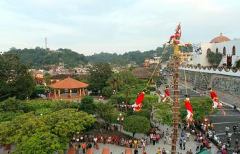 La Ruta de México, el Pueblo Mágico de Papantla, Veracruz    