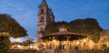La Ruta de México, el Pueblo Mágico de Valle de Bravo, México           