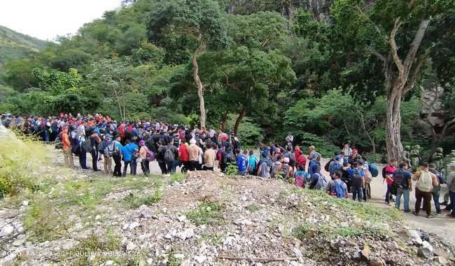 Guardia Nacional e Instituto Nacional de Migración rescatan a 368 personas abandonadas en campamento clandestino en Chiapas