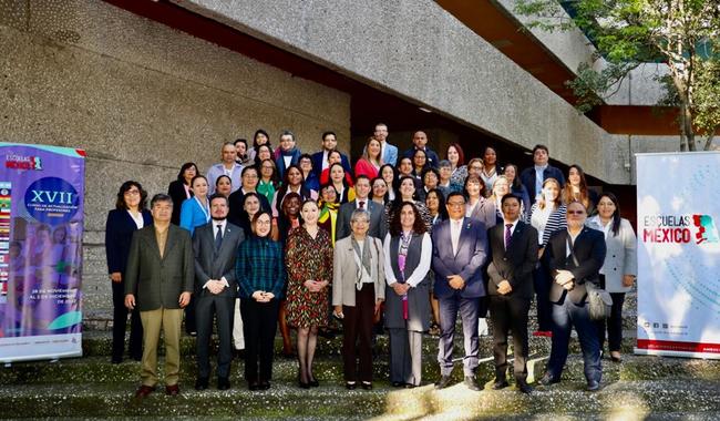 Amexcid lleva a cabo el XVII Curso de Actualización para Profesores en el marco del Programa Escuelas México