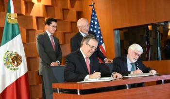 México y Estados Unidos celebran 200 años de relaciones diplomáticas con firma de Declaración de Amistad