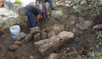Escultura dual descubierta en Oxkintok es la primera en su tipo localizada en este antiguo sitio maya