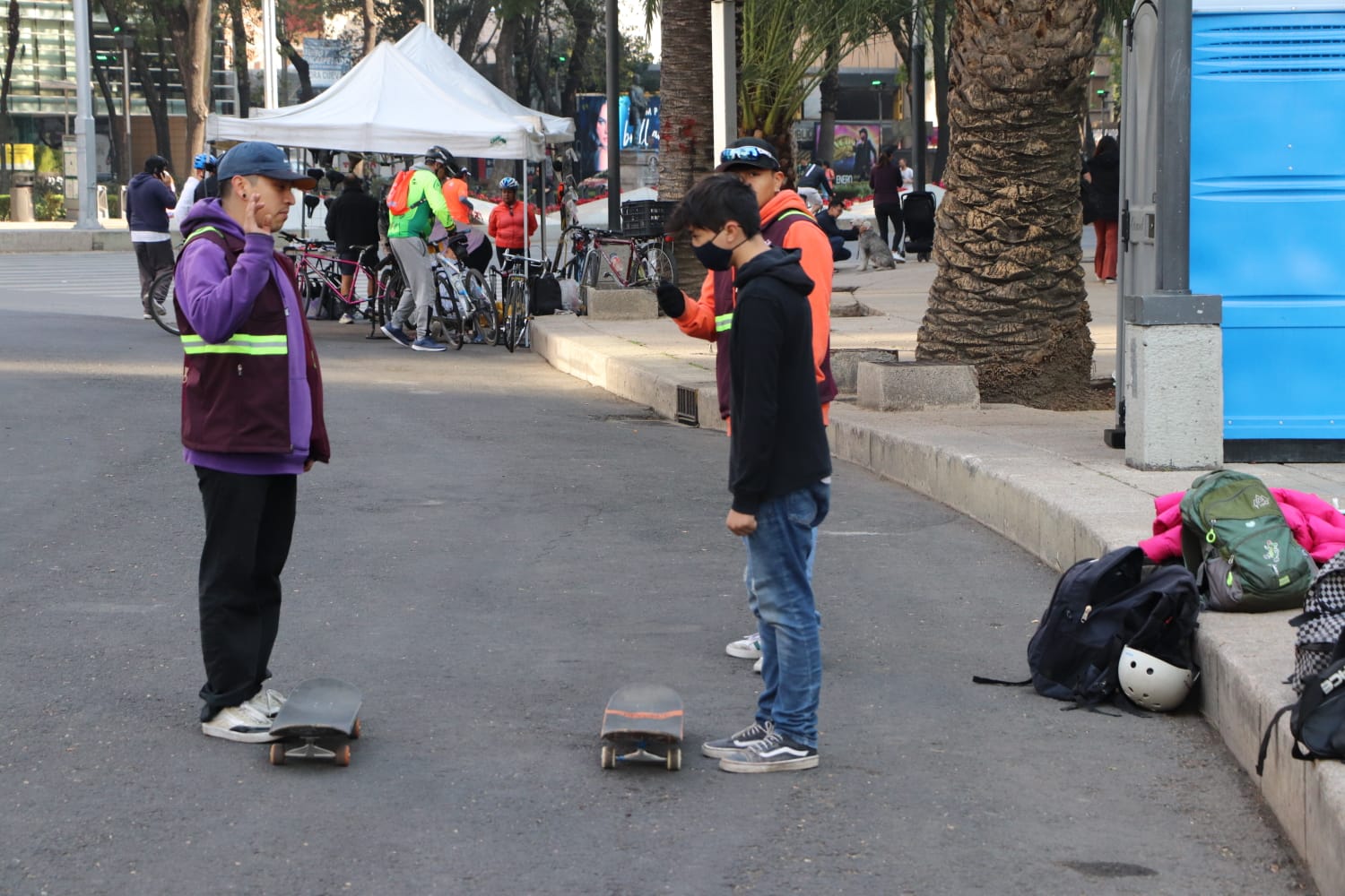 Se realizan clases de patinaje y skate en la Ciudad de México