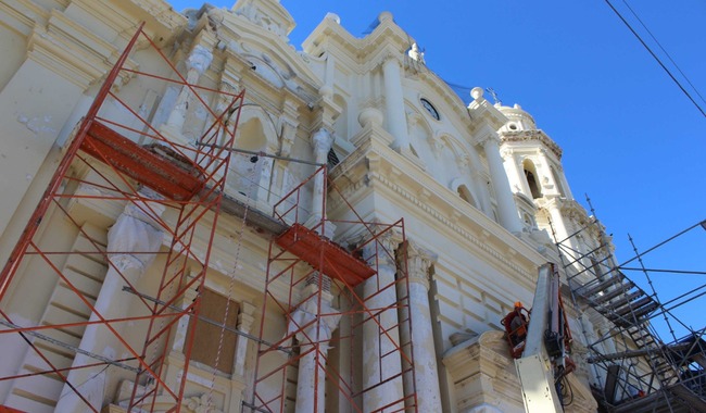 Autoridades del INAH supervisan obras de rehabilitación del patrimonio histórico en Sonora