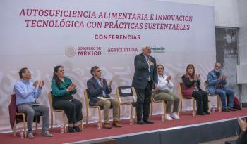 Entrega de fertilizante gratuito, primer paso en el proceso para incrementar rendimiento de cultivos prioritarios en México: Agricultura