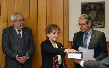 Elsa Beatriz García Bojorges, nueva integrante del Patronato Universitario