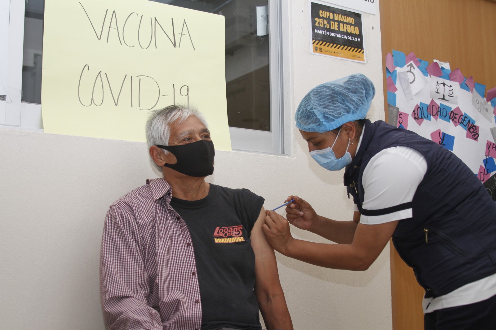 A dos años del inicio de la vacunación contra COVID-19 se han aplicado más de 23.8 millones de dosis en la Ciudad de México de manera gratuita