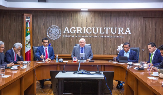 Presentan FIRA, AMSDA y Agricultura plan de atención para acelerar apertura de líneas de crédito con respaldo de recursos estatales