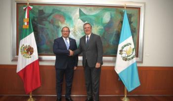 El secretario Ebrard recibe al ministro de Relaciones Exteriores de Guatemala