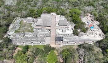 Descubren cuartos con decorados de captores y cautivos en la zona arqueológica de Ek’ Balam