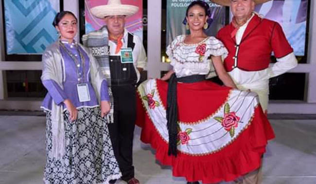 Maestro de primaria forma grupo folclórico para rescatar tradiciones de Sombrerete, Zacatecas