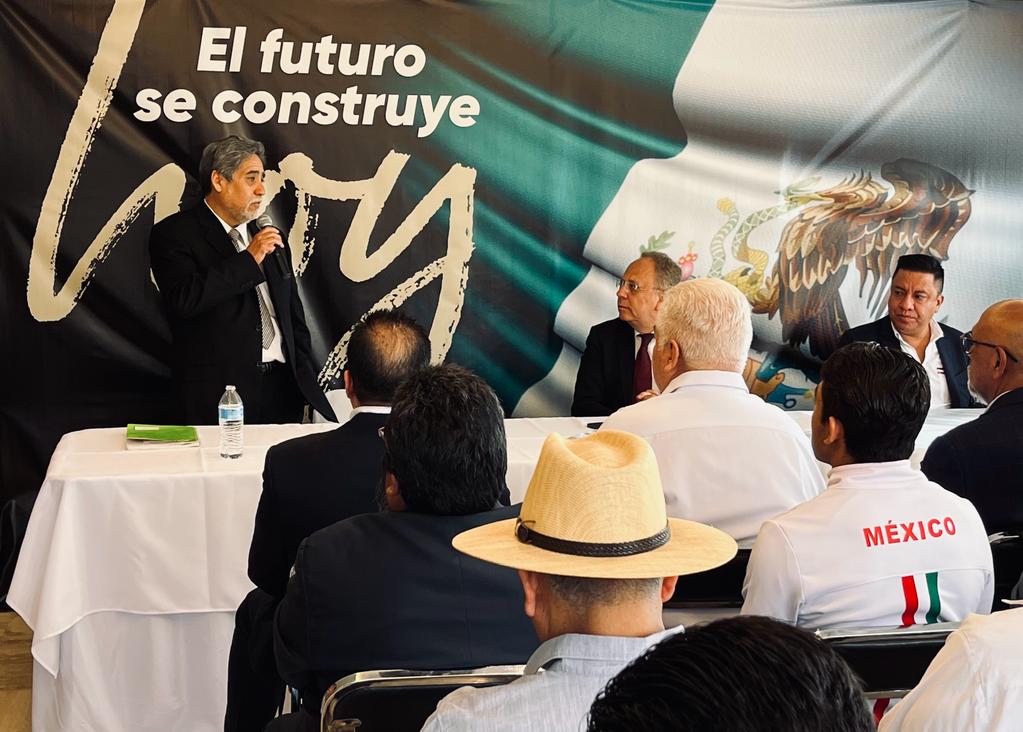 Posicionan a Marcelo Ebrard como candidato presidencial en evento de México Corazón del Mundo