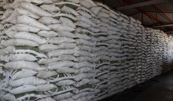 Inicia entrega de fertilizantes gratuitos a productores en Michoacán, Morelos y Estado de México