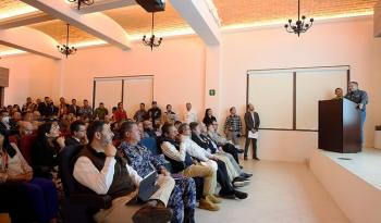 SICT y empresas cargueras trabajan en estrategia para traslado de carga al AIFA