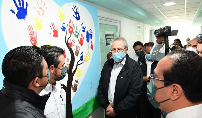 San Luis Potosí incorpora 103 médicos especialistas en hospitales IMSS-Bienestar