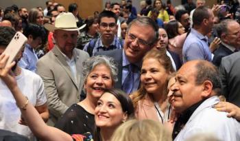 Marcelo Ebrard inaugura Foro "Interconectando Ciudades Inteligentes" y destaca crecimiento económico de Chihuahua