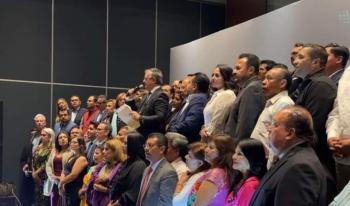 Marcelo Ebrard renuncia a la Secretaría de Relaciones Exteriores para aspirar a la Presidencia en 2024