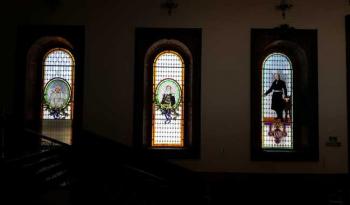 Restauración culminada: Vitrales históricos del Palacio de Gobierno de Nuevo León regresan a su esplendor