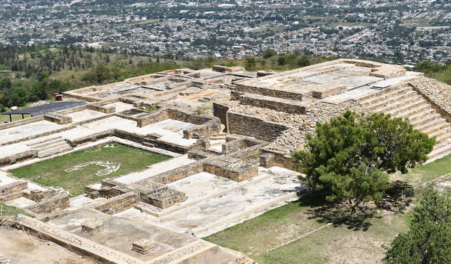 Zona Arqueológica de Atzompa en Oaxaca Celebra 11 Años de Éxito y Exploración