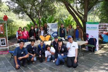 Sedema reconoce a mujeres polinizadoras y promueve jardines en CDMX
