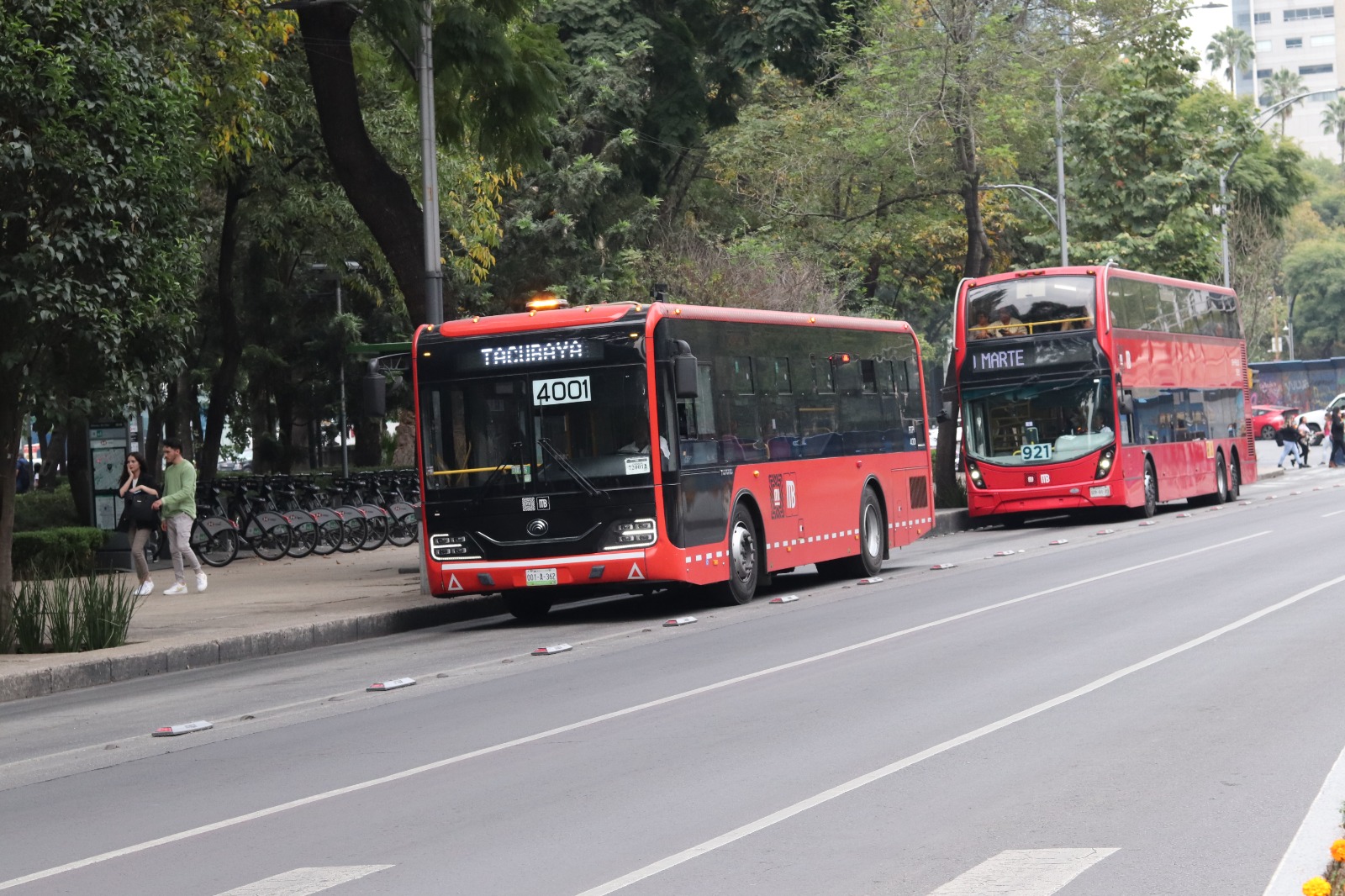 Metrobús implementa ruta alameda Tacubaya a París para atender modernización de línea 1 del metro 
