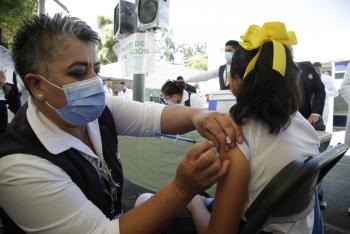 Avanza la campaña de vacunación contra el VPH en la ciudad de México: 54.8% de cobertura 