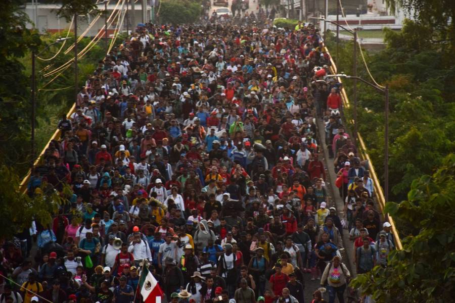 Crisis migratoria en estados unidos: delegación buscará soluciones en México ante récord de 2.2 millones de migrantes 