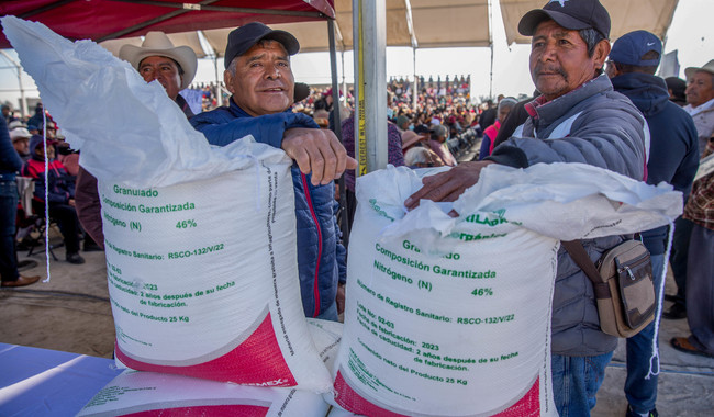 Arranca programa de fertilizantes para el bienestar 2024 en 12 estados de México 