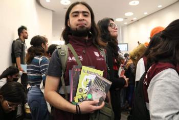 Impulso a la lectura en PILARES entrega de 60 mil libros y capacitación del FCE