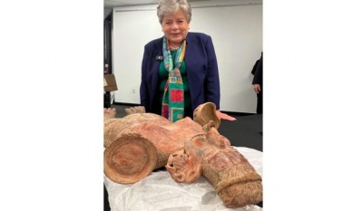 Entrega de piezas arqueológicas en Los Ángeles: rematriación y preservación del patrimonio cultural