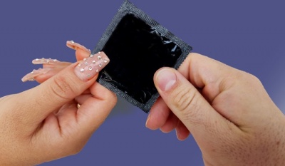 Uso correcto del condón: clave para prevenir ITS y embarazos no deseados